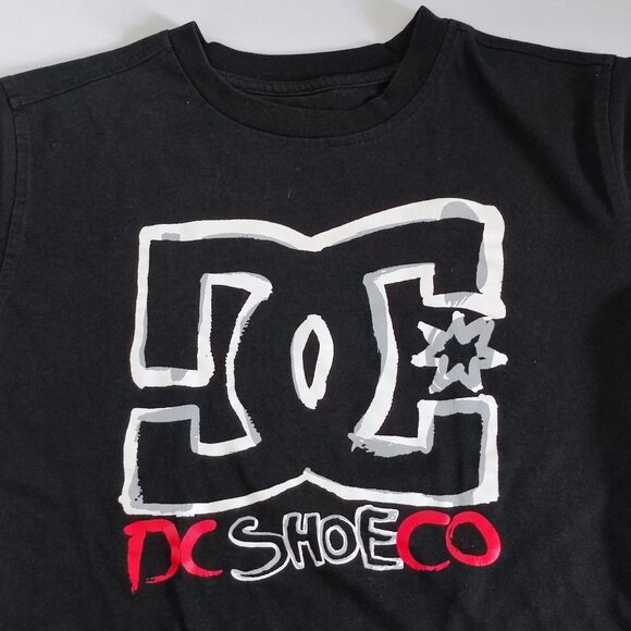 DC Shoe T-shirt boys size XL (14-16) black with graphic design - Picture 2 of 7